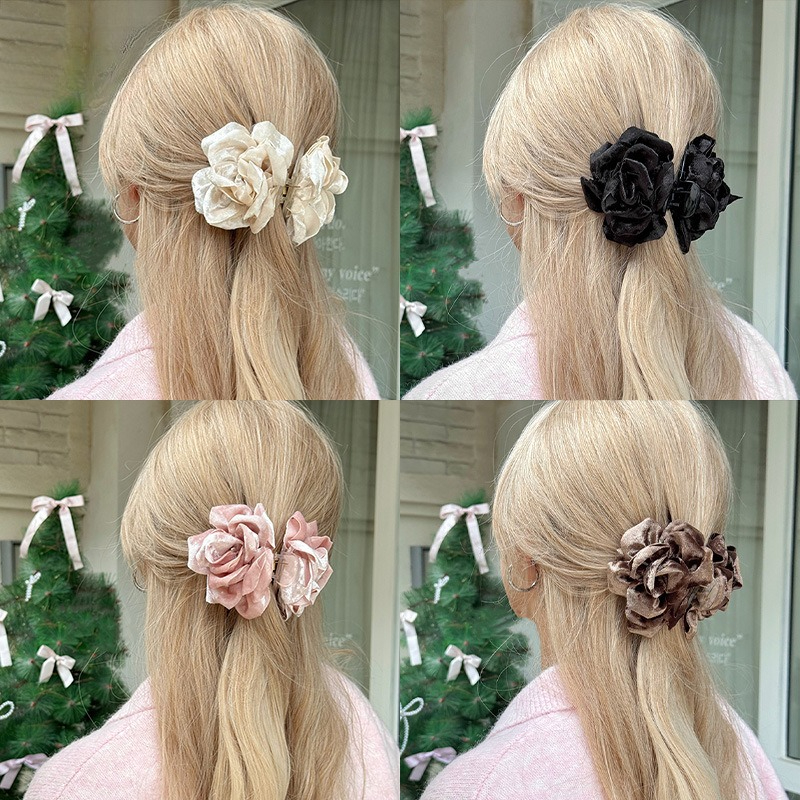 Travel Accessories For Girls - Ins Velvet Rose Hair Claw Clip,