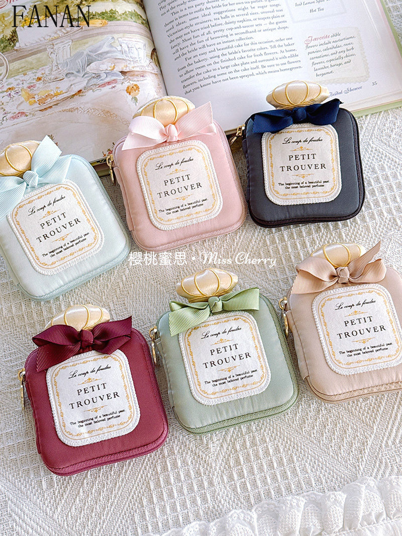 Cute Girly Mini Bowknot Perfum - Accessories Travel Jewelry Box avis et prix